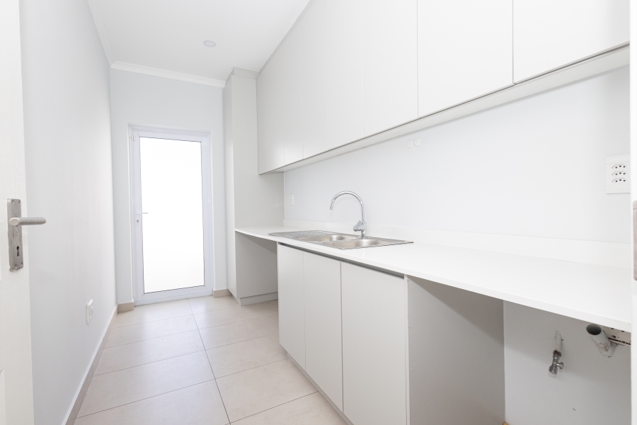 4 Bedroom Property for Sale in Sagewood Western Cape